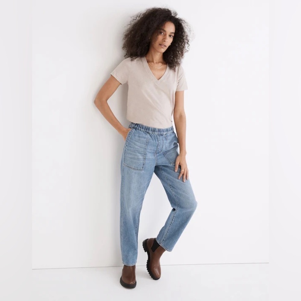 Madewell Petite Pull-On Relaxed Jeans in Beswick Wash Small